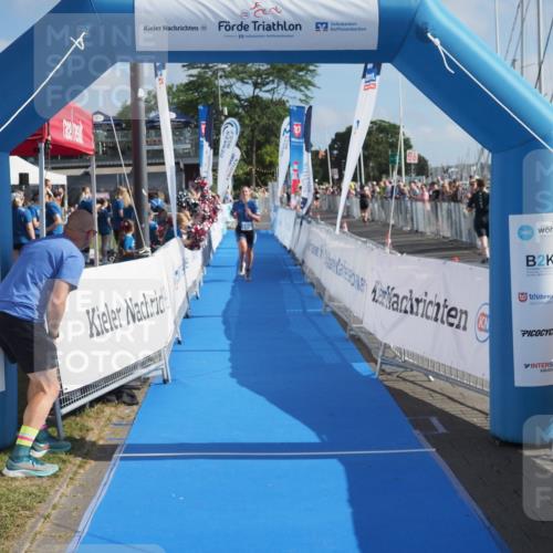 17.08.2025 - KN Förde Triathlon 2025 MichiJ http://msf.ph/oto/8584683 17.08.2025 10:10:29 Laufen 104 meine-sportfotos.de
