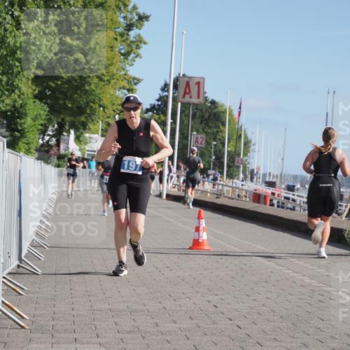 17.08.2025 - KN Förde Triathlon 2025 KatJ http://msf.ph/oto/8584708 17.08.2025 10:33:40 Laufen 197 meine-sportfotos.de