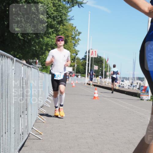 17.08.2025 - KN Förde Triathlon 2025 KatJ http://msf.ph/oto/8584712 17.08.2025 13:27:05 Laufen 403, 428, 433, 439 meine-sportfotos.de