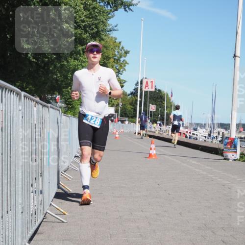 17.08.2025 - KN Förde Triathlon 2025 KatJ http://msf.ph/oto/8584733 17.08.2025 13:27:06 Laufen 403, 428, 433 meine-sportfotos.de