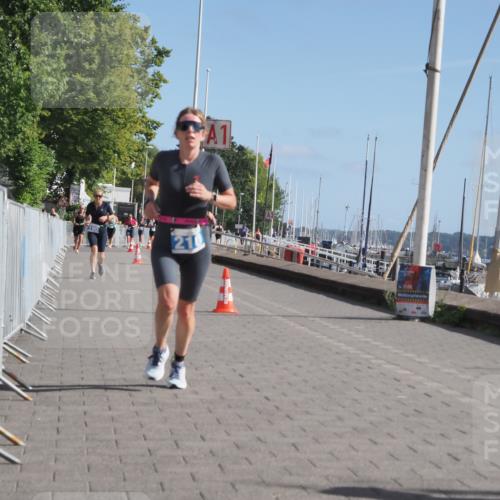 17.08.2025 - KN Förde Triathlon 2025 KatJ http://msf.ph/oto/8584880 17.08.2025 10:33:48 Laufen 190, 210 meine-sportfotos.de
