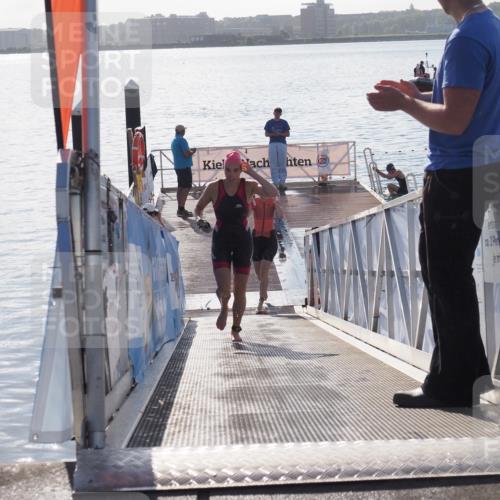 17.08.2025 - KN Förde Triathlon 2025 MichiJ http://msf.ph/oto/8584927 17.08.2025 09:23:16 Schwimmen 225, 237, 218, 225, 237 meine-sportfotos.de