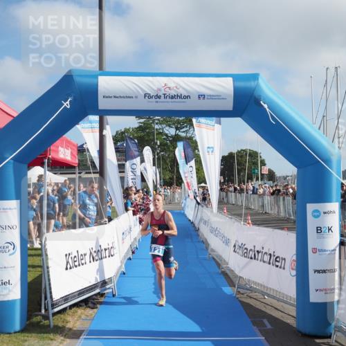 17.08.2025 - KN Förde Triathlon 2025 MichiJ http://msf.ph/oto/8585118 17.08.2025 10:15:01 Laufen 121 meine-sportfotos.de
