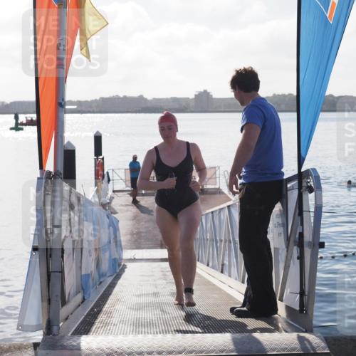 17.08.2025 - KN Förde Triathlon 2025 MichiJ http://msf.ph/oto/8585364 17.08.2025 09:24:37 Schwimmen 243, 118, 243 meine-sportfotos.de