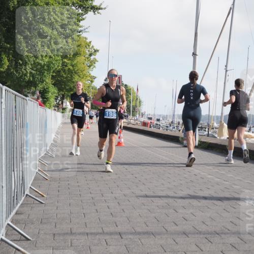 17.08.2025 - KN Förde Triathlon 2025 KatJ http://msf.ph/oto/8585499 17.08.2025 10:11:12 Laufen 140, 179, 198 meine-sportfotos.de