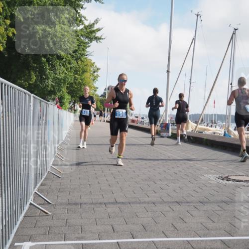 17.08.2025 - KN Förde Triathlon 2025 KatJ http://msf.ph/oto/8585517 17.08.2025 10:11:13 Laufen 140, 179, 198 meine-sportfotos.de