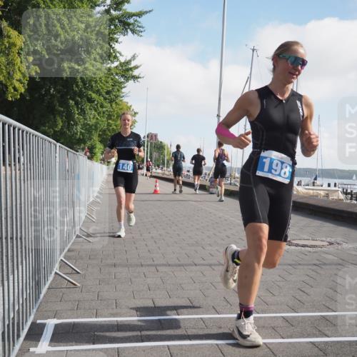 17.08.2025 - KN Förde Triathlon 2025 KatJ http://msf.ph/oto/8585552 17.08.2025 10:11:15 Laufen 101, 140, 179, 198 meine-sportfotos.de