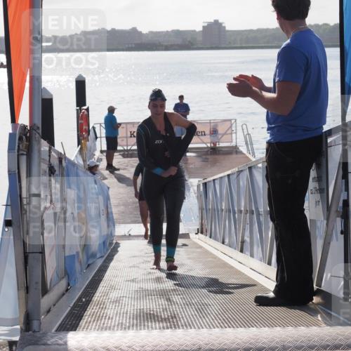 17.08.2025 - KN Förde Triathlon 2025 MichiJ http://msf.ph/oto/8585697 17.08.2025 09:25:17 Schwimmen 199, 248, 199, 248 meine-sportfotos.de