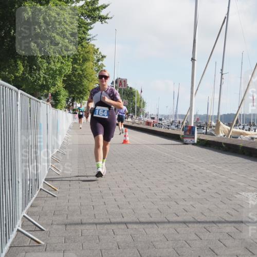 17.08.2025 - KN Förde Triathlon 2025 KatJ http://msf.ph/oto/8585762 17.08.2025 10:11:50 Laufen 164 meine-sportfotos.de