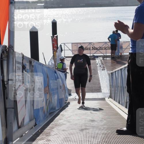 17.08.2025 - KN Förde Triathlon 2025 MichiJ http://msf.ph/oto/8585868 17.08.2025 09:27:11 Schwimmen 245, 245 meine-sportfotos.de