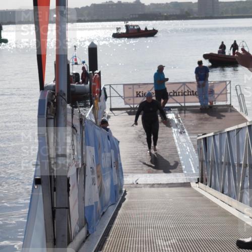 17.08.2025 - KN Förde Triathlon 2025 MichiJ http://msf.ph/oto/8586043 17.08.2025 09:33:33 Schwimmen 238 meine-sportfotos.de