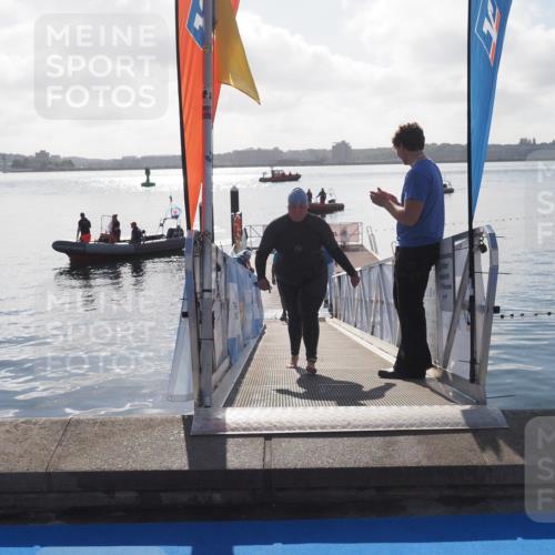 17.08.2025 - KN Förde Triathlon 2025 MichiJ http://msf.ph/oto/8586197 17.08.2025 09:33:44 Schwimmen 238 meine-sportfotos.de