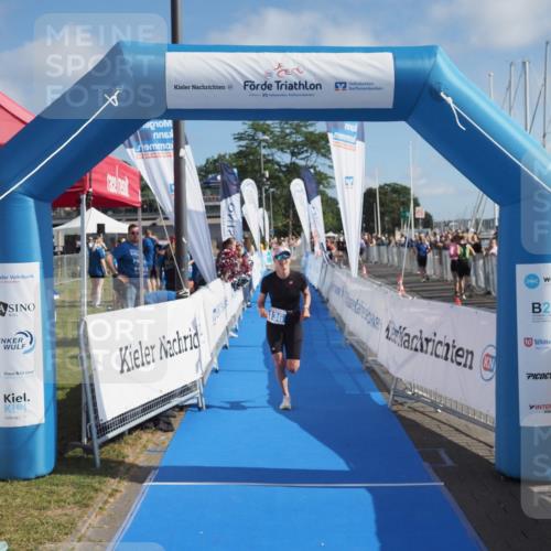 17.08.2025 - KN Förde Triathlon 2025 MichiJ http://msf.ph/oto/8586229 17.08.2025 10:24:14 Laufen 136 meine-sportfotos.de