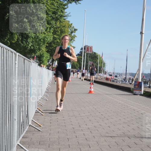17.08.2025 - KN Förde Triathlon 2025 KatJ http://msf.ph/oto/8586268 17.08.2025 10:35:34 Laufen 218 meine-sportfotos.de