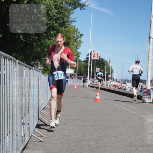 17.08.2025 - KN Förde Triathlon 2025 KatJ http://msf.ph/oto/8586277 17.08.2025 13:27:09 Laufen 403, 428 meine-sportfotos.de