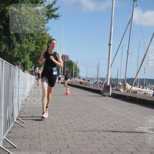 17.08.2025 - KN Förde Triathlon 2025 KatJ http://msf.ph/oto/8586287 17.08.2025 10:35:35 Laufen 182, 218 meine-sportfotos.de