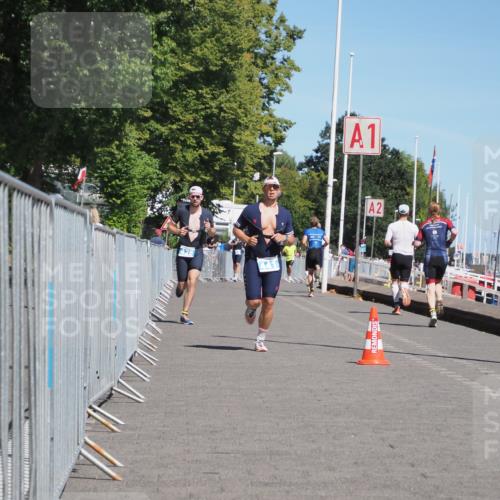 17.08.2025 - KN Förde Triathlon 2025 KatJ http://msf.ph/oto/8586288 17.08.2025 13:27:19 Laufen 425, 441 meine-sportfotos.de