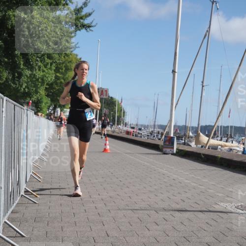 17.08.2025 - KN Förde Triathlon 2025 KatJ http://msf.ph/oto/8586290 17.08.2025 10:35:35 Laufen 182, 218 meine-sportfotos.de