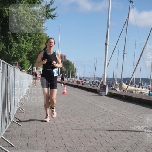 17.08.2025 - KN Förde Triathlon 2025 KatJ http://msf.ph/oto/8586295 17.08.2025 10:35:35 Laufen 182, 218 meine-sportfotos.de