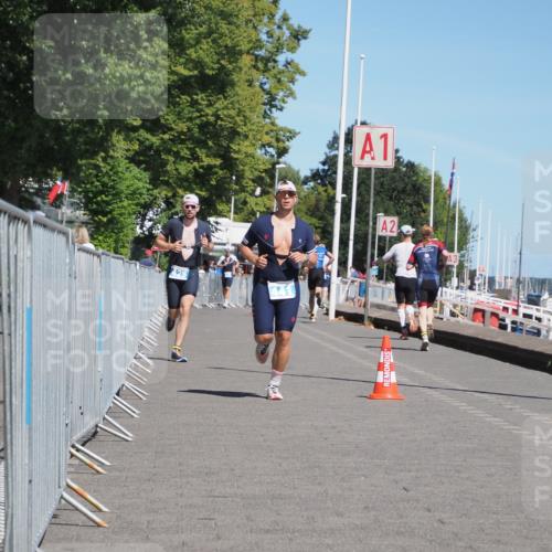 17.08.2025 - KN Förde Triathlon 2025 KatJ http://msf.ph/oto/8586297 17.08.2025 13:27:20 Laufen 425, 441 meine-sportfotos.de
