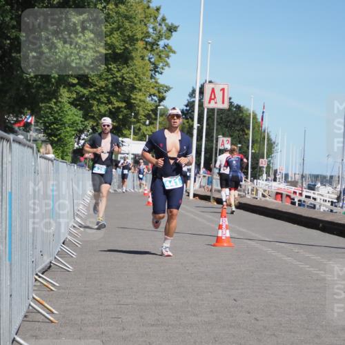 17.08.2025 - KN Förde Triathlon 2025 KatJ http://msf.ph/oto/8586304 17.08.2025 13:27:21 Laufen 425, 441 meine-sportfotos.de