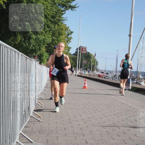 17.08.2025 - KN Förde Triathlon 2025 KatJ http://msf.ph/oto/8586338 17.08.2025 10:35:43 Laufen 172, 182 meine-sportfotos.de
