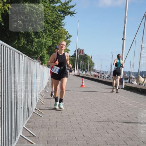 17.08.2025 - KN Förde Triathlon 2025 KatJ http://msf.ph/oto/8586341 17.08.2025 10:35:43 Laufen 172, 182 meine-sportfotos.de