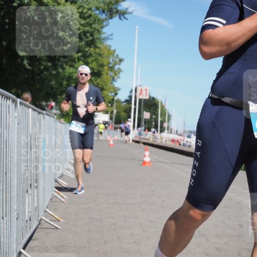 17.08.2025 - KN Förde Triathlon 2025 KatJ http://msf.ph/oto/8586371 17.08.2025 13:27:25 Laufen 425, 441 meine-sportfotos.de