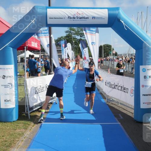17.08.2025 - KN Förde Triathlon 2025 MichiJ http://msf.ph/oto/8586443 17.08.2025 10:24:59 Laufen 109 meine-sportfotos.de