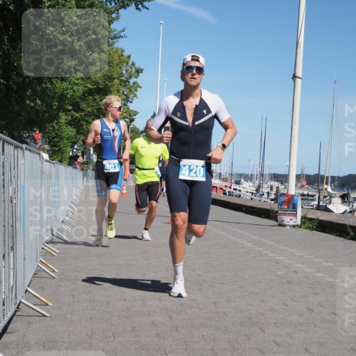 17.08.2025 - KN Förde Triathlon 2025 KatJ http://msf.ph/oto/8586460 17.08.2025 13:27:38 Laufen 401, 420, 456 meine-sportfotos.de