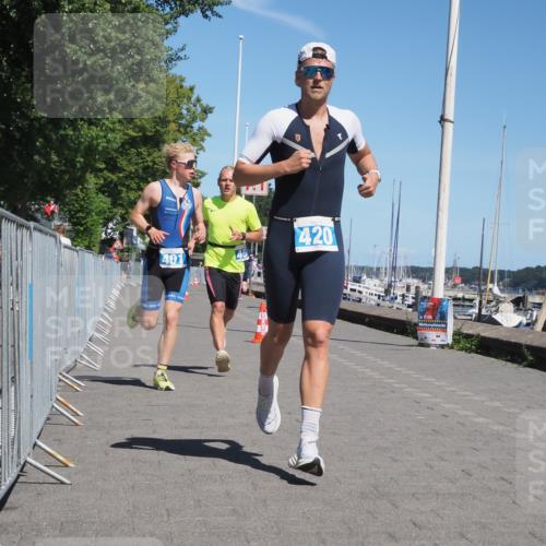 17.08.2025 - KN Förde Triathlon 2025 KatJ http://msf.ph/oto/8586468 17.08.2025 13:27:39 Laufen 401, 420, 456 meine-sportfotos.de