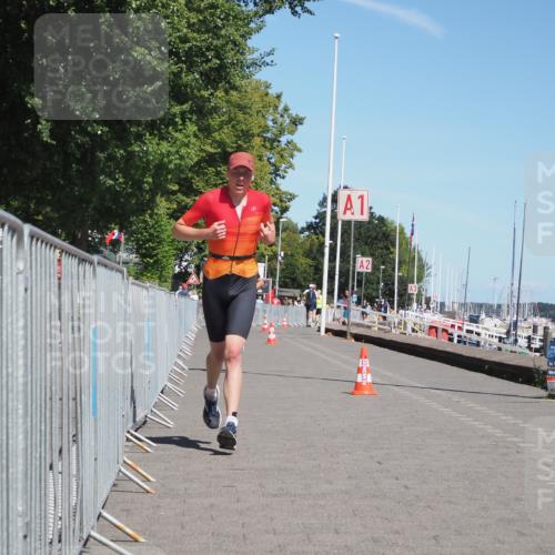 17.08.2025 - KN Förde Triathlon 2025 KatJ http://msf.ph/oto/8586530 17.08.2025 13:28:03 Laufen 424, 472 meine-sportfotos.de