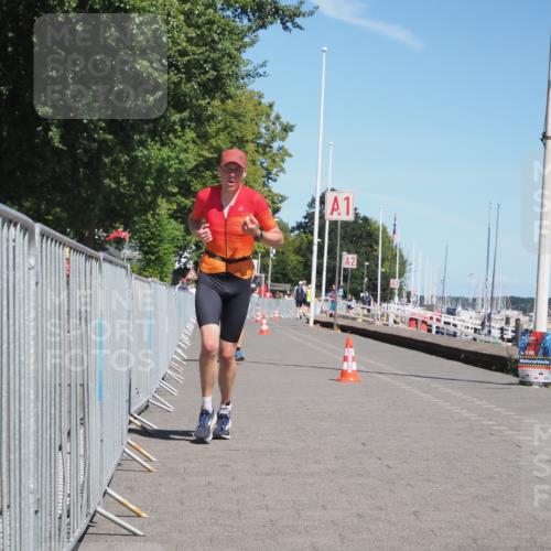 17.08.2025 - KN Förde Triathlon 2025 KatJ http://msf.ph/oto/8586535 17.08.2025 13:28:04 Laufen 424, 472 meine-sportfotos.de