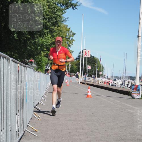 17.08.2025 - KN Förde Triathlon 2025 KatJ http://msf.ph/oto/8586538 17.08.2025 13:28:04 Laufen 424, 472 meine-sportfotos.de