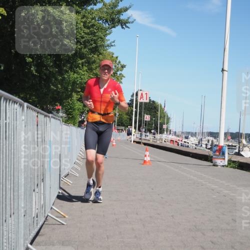 17.08.2025 - KN Förde Triathlon 2025 KatJ http://msf.ph/oto/8586550 17.08.2025 13:28:04 Laufen 424, 472 meine-sportfotos.de