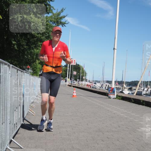 17.08.2025 - KN Förde Triathlon 2025 KatJ http://msf.ph/oto/8586559 17.08.2025 13:28:05 Laufen 424, 472 meine-sportfotos.de
