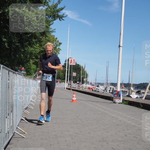 17.08.2025 - KN Förde Triathlon 2025 KatJ http://msf.ph/oto/8586582 17.08.2025 13:28:08 Laufen 424, 472 meine-sportfotos.de