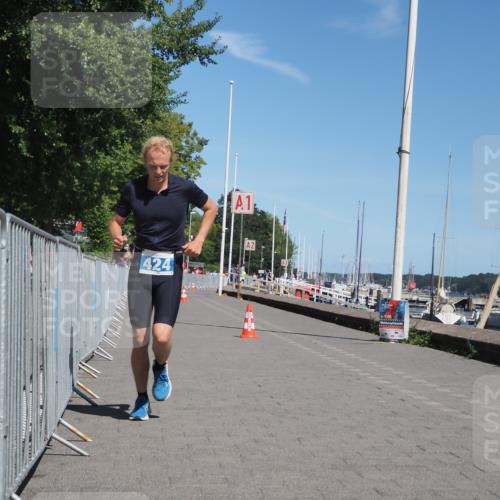17.08.2025 - KN Förde Triathlon 2025 KatJ http://msf.ph/oto/8586586 17.08.2025 13:28:09 Laufen 424 meine-sportfotos.de