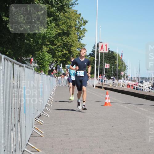 17.08.2025 - KN Förde Triathlon 2025 KatJ http://msf.ph/oto/8586604 17.08.2025 13:28:35 Laufen 406, 440 meine-sportfotos.de