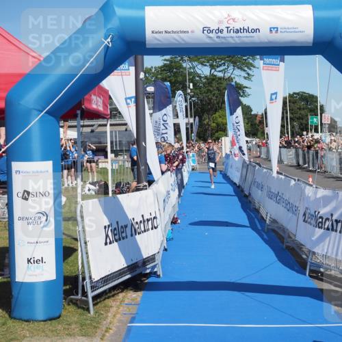 17.08.2025 - KN Förde Triathlon 2025 MichiJ http://msf.ph/oto/8586628 17.08.2025 13:28:20 Laufen 408 meine-sportfotos.de