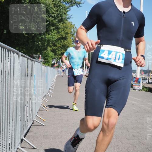 17.08.2025 - KN Förde Triathlon 2025 KatJ http://msf.ph/oto/8586655 17.08.2025 13:28:38 Laufen 406, 440 meine-sportfotos.de