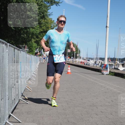 17.08.2025 - KN Förde Triathlon 2025 KatJ http://msf.ph/oto/8586672 17.08.2025 13:28:39 Laufen 406, 440 meine-sportfotos.de