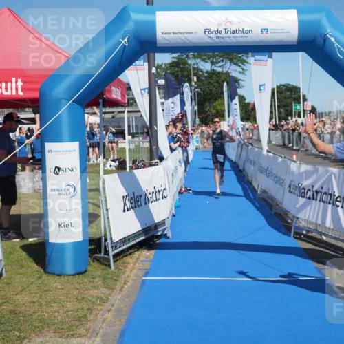 17.08.2025 - KN Förde Triathlon 2025 MichiJ http://msf.ph/oto/8586695 17.08.2025 13:28:23 Laufen 408 meine-sportfotos.de