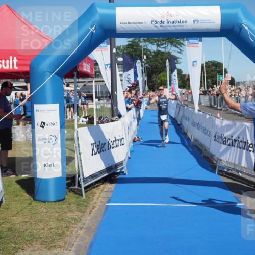 17.08.2025 - KN Förde Triathlon 2025 MichiJ http://msf.ph/oto/8586701 17.08.2025 13:28:23 Laufen 408 meine-sportfotos.de