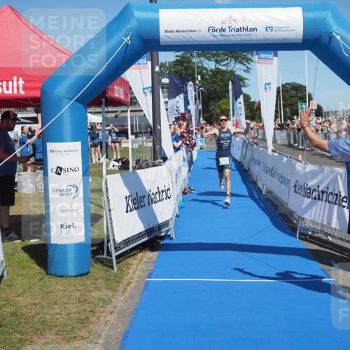 17.08.2025 - KN Förde Triathlon 2025 MichiJ http://msf.ph/oto/8586702 17.08.2025 13:28:24 Laufen 408 meine-sportfotos.de