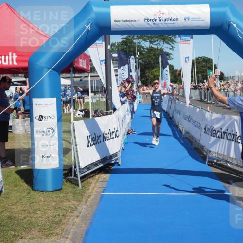 17.08.2025 - KN Förde Triathlon 2025 MichiJ http://msf.ph/oto/8586707 17.08.2025 13:28:24 Laufen 408 meine-sportfotos.de