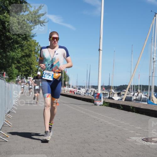 17.08.2025 - KN Förde Triathlon 2025 KatJ http://msf.ph/oto/8586740 17.08.2025 13:28:54 Laufen 398, 402, 454 meine-sportfotos.de