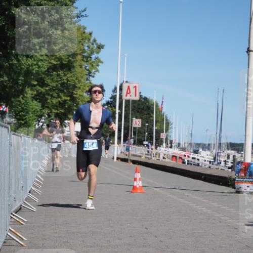 17.08.2025 - KN Förde Triathlon 2025 KatJ http://msf.ph/oto/8586791 17.08.2025 13:28:59 Laufen 398, 454 meine-sportfotos.de