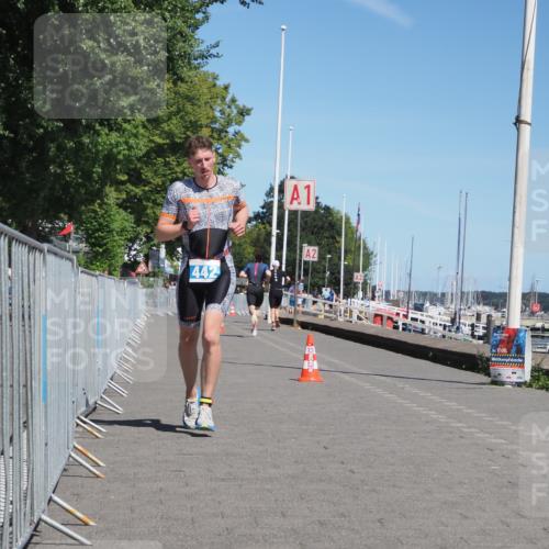 17.08.2025 - KN Förde Triathlon 2025 KatJ http://msf.ph/oto/8586928 17.08.2025 13:29:13 Laufen 423, 442 meine-sportfotos.de