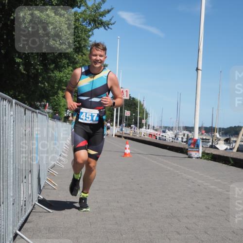17.08.2025 - KN Förde Triathlon 2025 KatJ http://msf.ph/oto/8587040 17.08.2025 13:29:36 Laufen 457 meine-sportfotos.de
